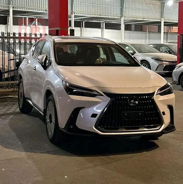 لێکزس NX 2023 بۆ فرۆشتن لە عێراق - بەغداد